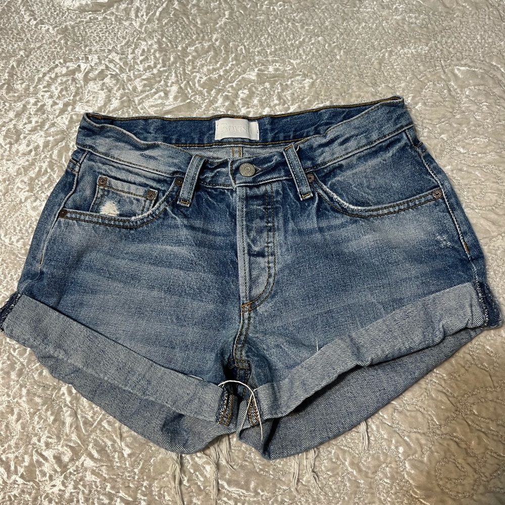 Boyish Distressed Rolled-Hem Denim Shorts - Blue. Size 24